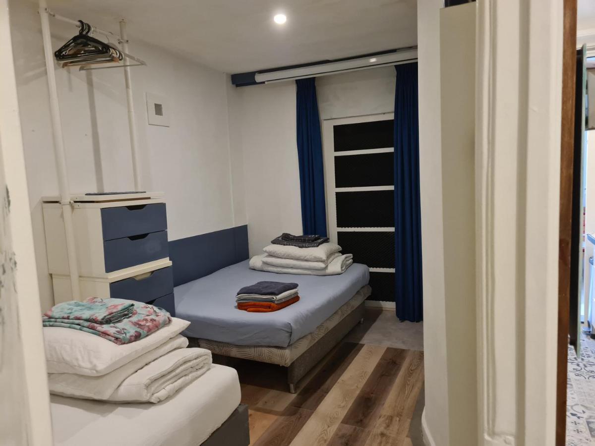 1 bedroom 15 min by tram to Amsterdam centre! Buitenkant foto