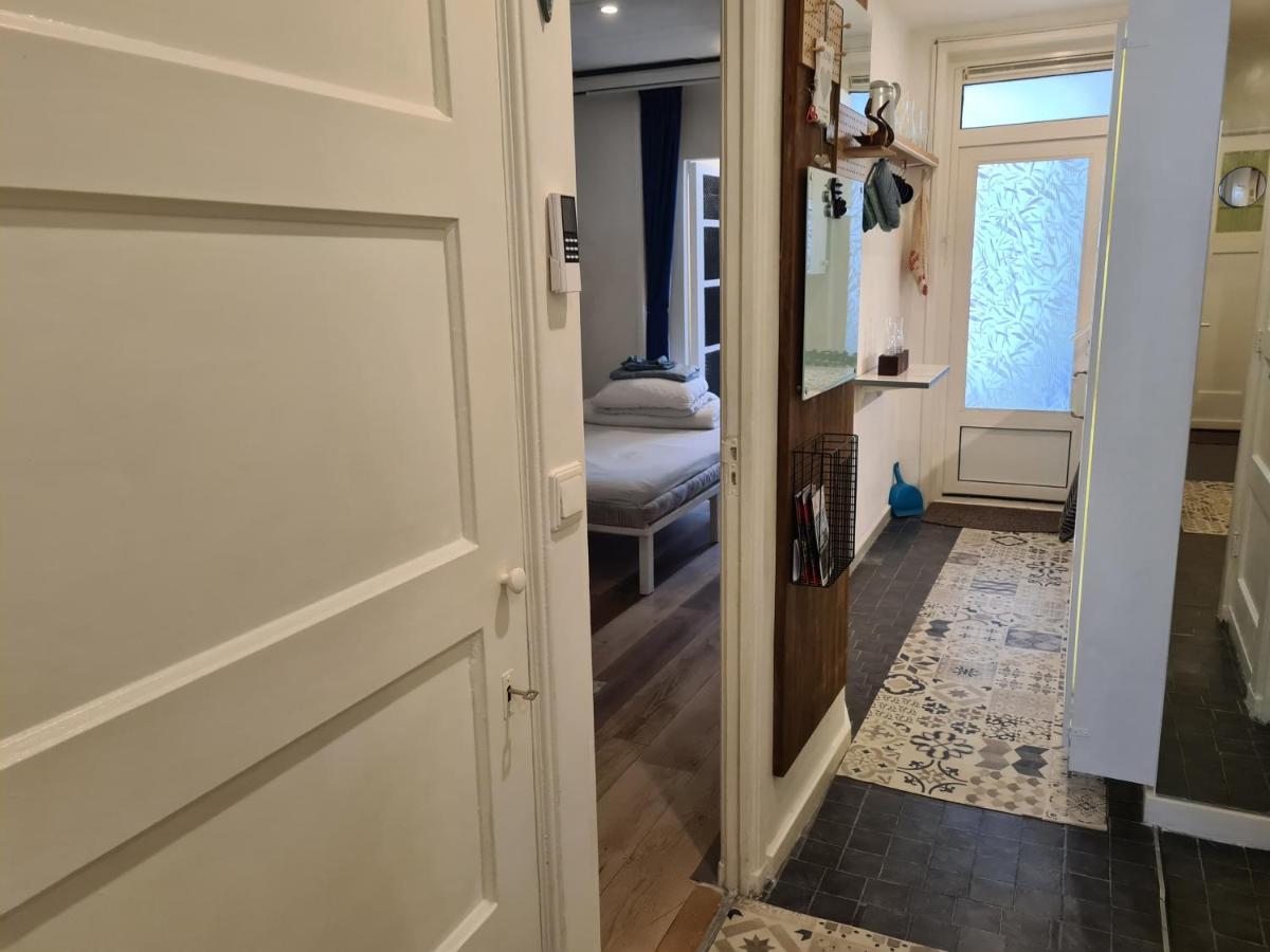 1 bedroom 15 min by tram to Amsterdam centre! Buitenkant foto