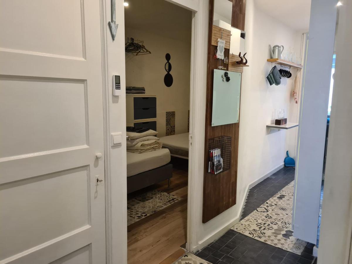 1 bedroom 15 min by tram to Amsterdam centre! Buitenkant foto